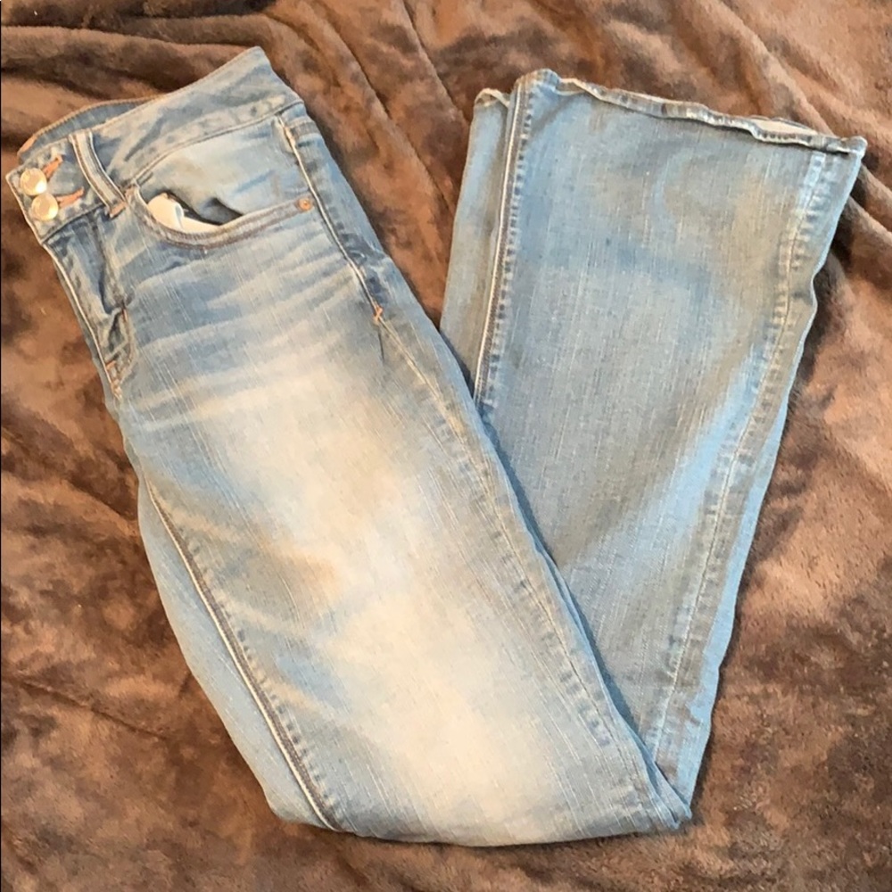 Boot cut jeans